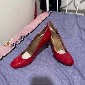 Vaneli pump heels wine red